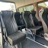 Minibus, sièges individuels